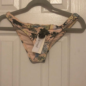 NWT Cheeky Bikini Bottoms Size X Large